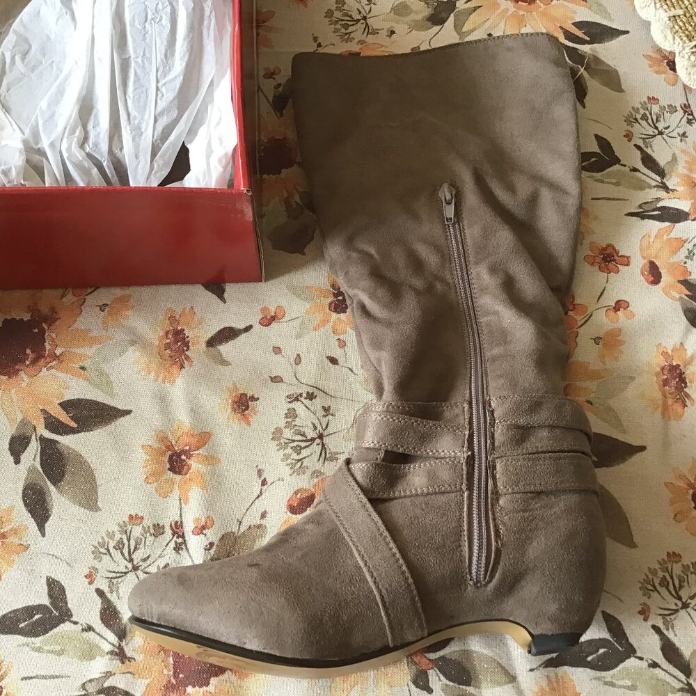Women's Taupe Wrinkle Finish Calf Length Pull On Boots Rounded Toe